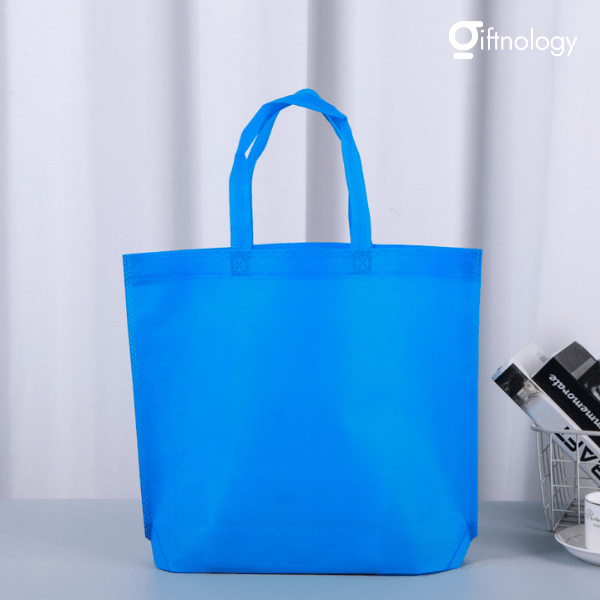 รับผลิตถุงผ้าสปันบอนด์ Giftnology