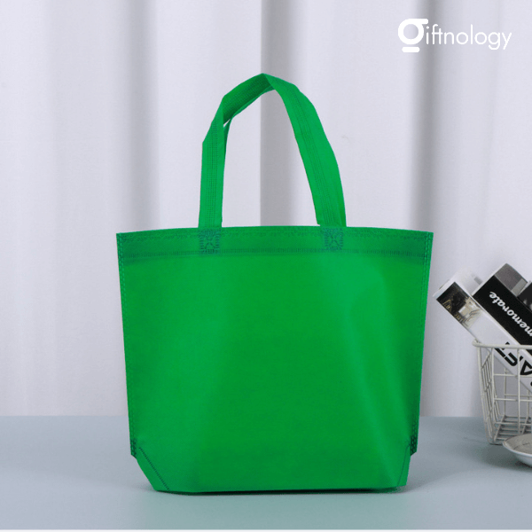 รับผลิตถุงผ้าสปันบอนด์ Giftnology